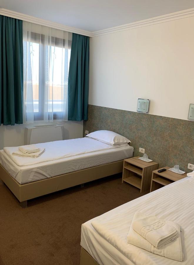 Motel Ruta 33 Арад Экстерьер фото