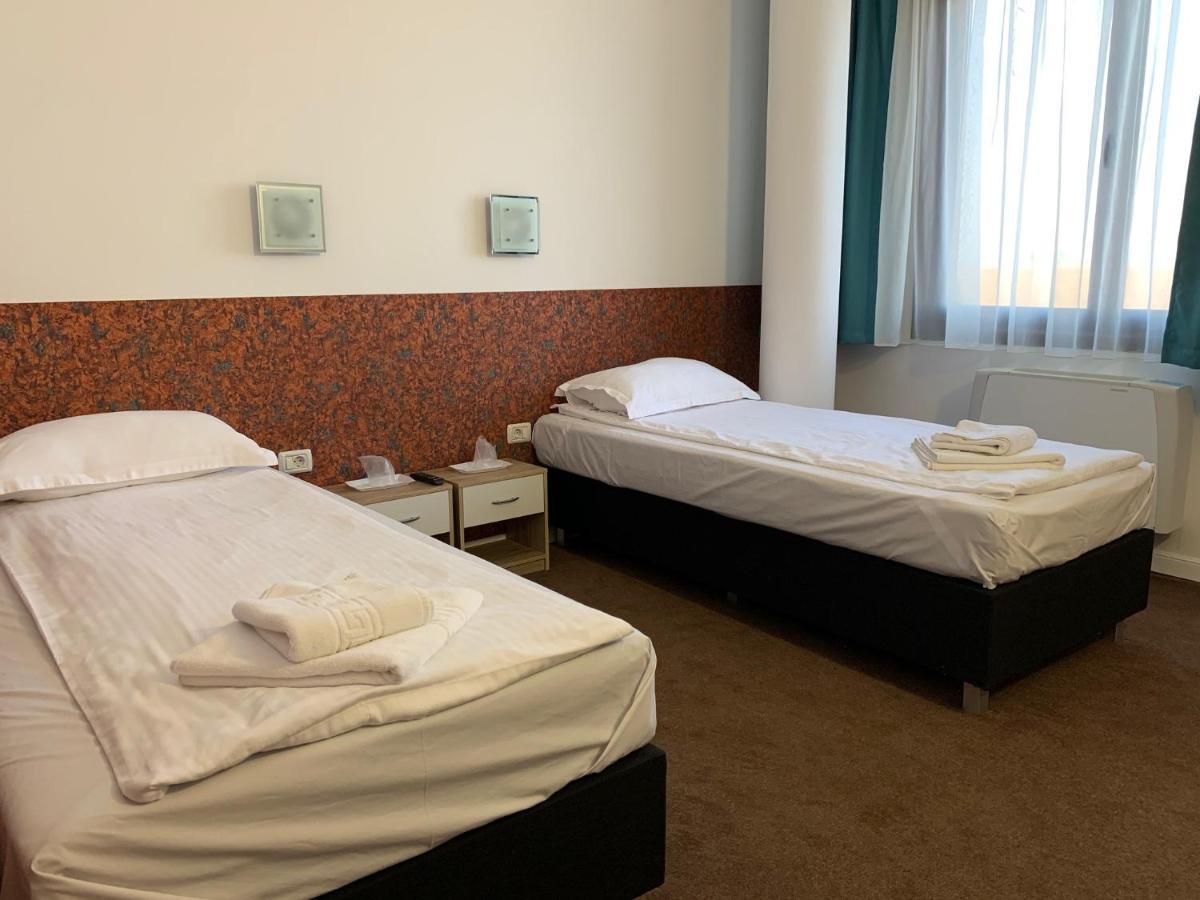 Motel Ruta 33 Арад Экстерьер фото